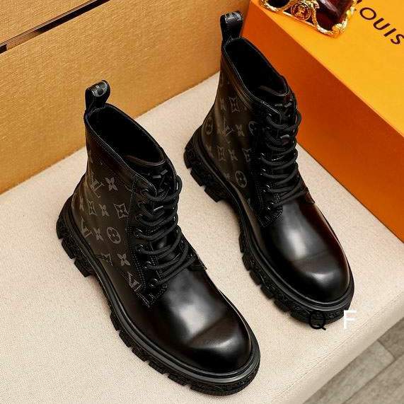 Picture of Louis Vuitton Shoes _SKULVcoloursz38-45TF010112255